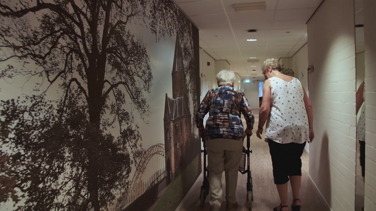Woonlocatie Bosrijk Nijmegen gezamenlijke gang